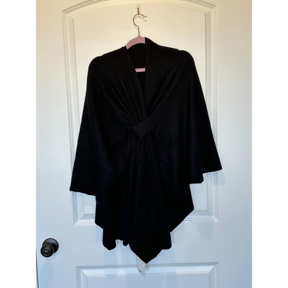 NWT Puli Women's Shawl Wrap Crossover Front Poncho Black